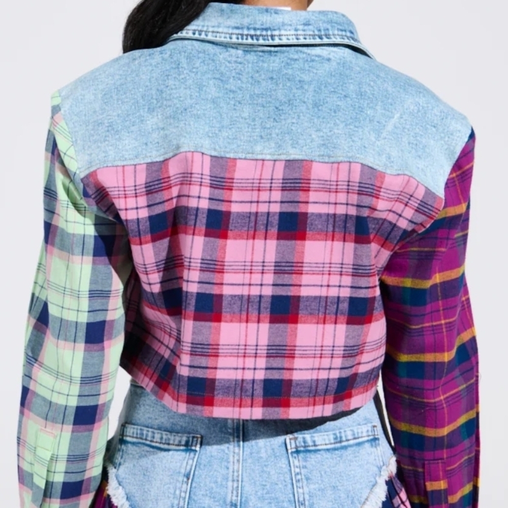 THINK ABOUT ME MORE BUTTON DOWN TOP WITH PLAID DE… - image 2